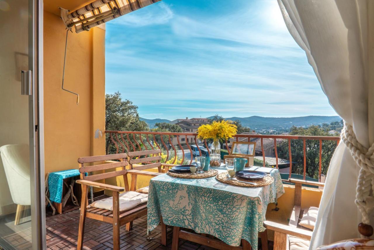 L'Odyssee Provencale, Un Duplex De Charme De 2 Chambres Au Pied Du Village Medieval De Bormes-Les-Mimosas, Offrant Des Prestations Haut De Gamme Et Une Superbe Vue Sur Le Massif Des Maures Bagian luar foto